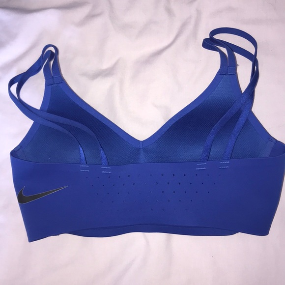 Nike Sports Bra - Picture 2 of 3